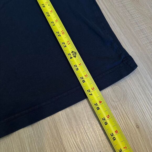 Hurley Island Vibes Tshirt. Size L. Perfect for‎ layering in the fall or summer - Picture 6 of 6